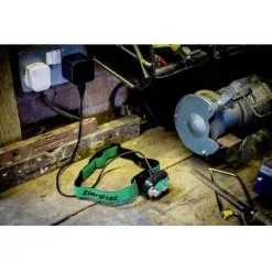 Lampe Frontale LED Energizer Vision Ultra HD à Batterie Noir, Vert -Energizer Soldes Boutique 13252983 3